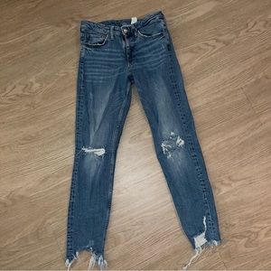 H&M girlfriend fit jeans